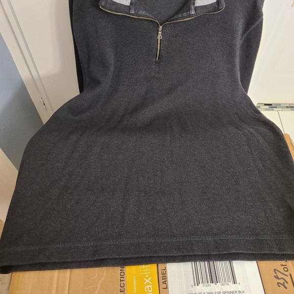 Banana Republic Men's Quarter Zip Sweater Size Large - Picture 5 of 12